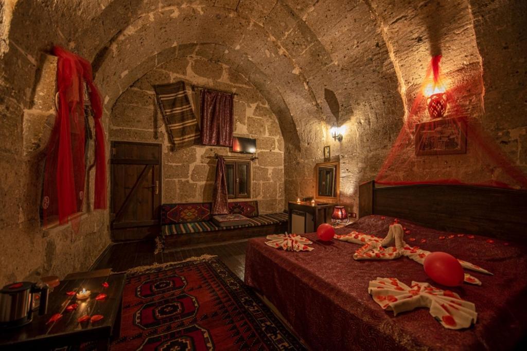 Guzelyurt Kapadokya Ihlara Konaklari Antik Gelveri Konagi מראה חיצוני תמונה