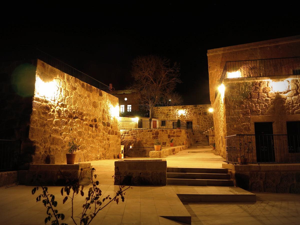 Guzelyurt Kapadokya Ihlara Konaklari Antik Gelveri Konagi מראה חיצוני תמונה
