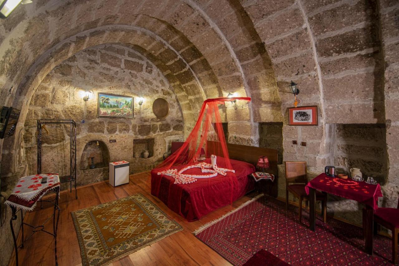 Guzelyurt Kapadokya Ihlara Konaklari Antik Gelveri Konagi מראה חיצוני תמונה